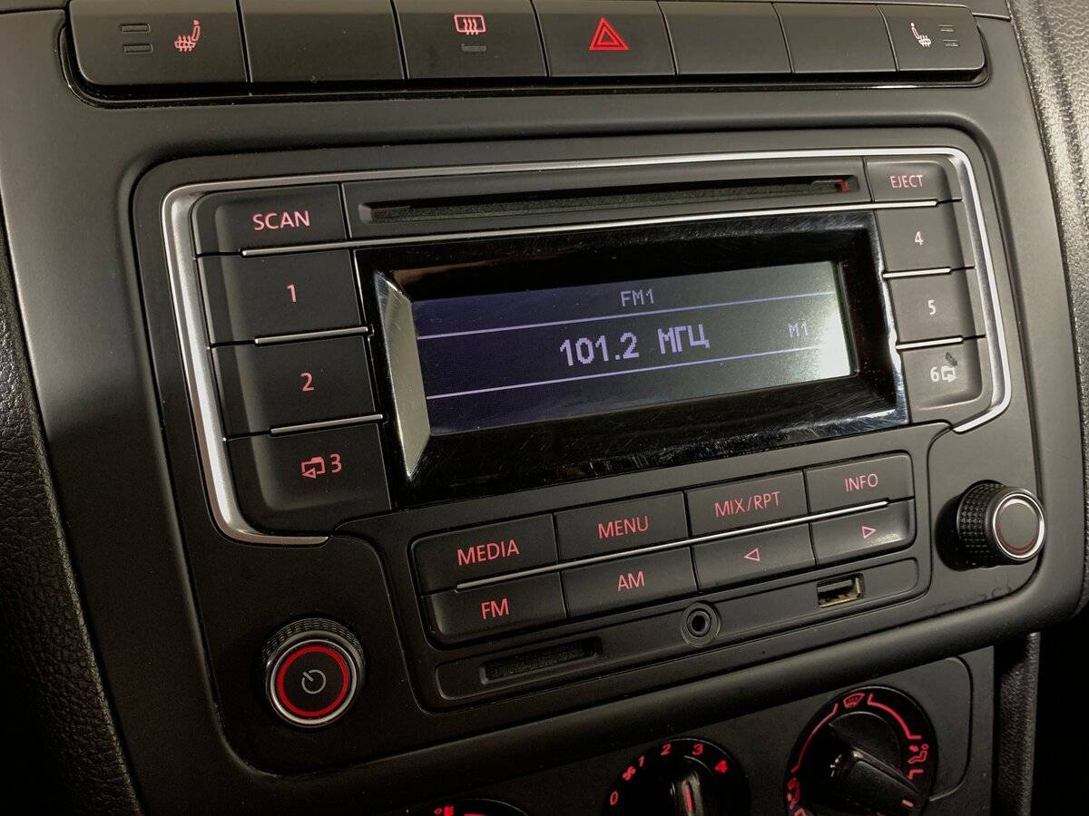 Купить Volkswagen Polo, 2014, 66 014 км, фото №15