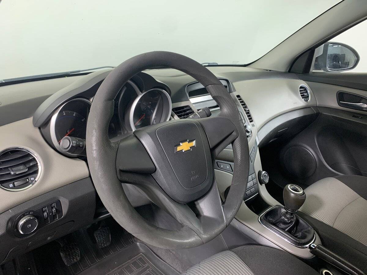 Купить Chevrolet Cruze, 2012, 289 511 км, фото №11
