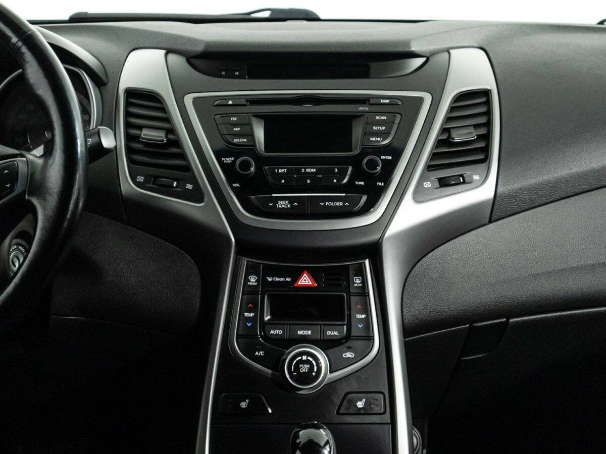 Купить Hyundai Elantra, 2015, 89 590 км, фото №14