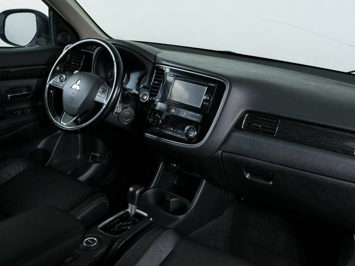Купить Mitsubishi Outlander, 2016, 178 926 км, фото №10