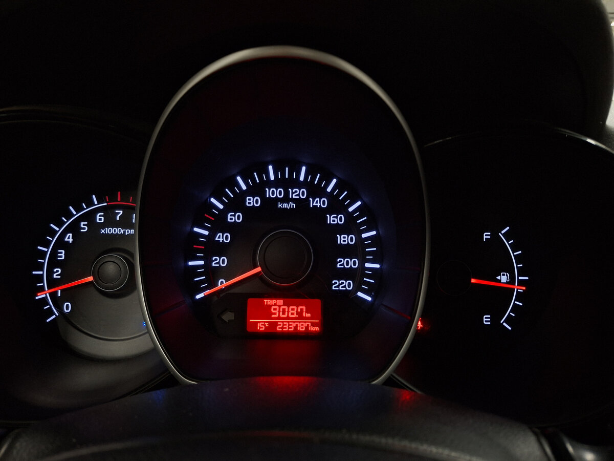 Купить Kia Rio III Рестайлинг, 2015, 233 786 км, фото №12