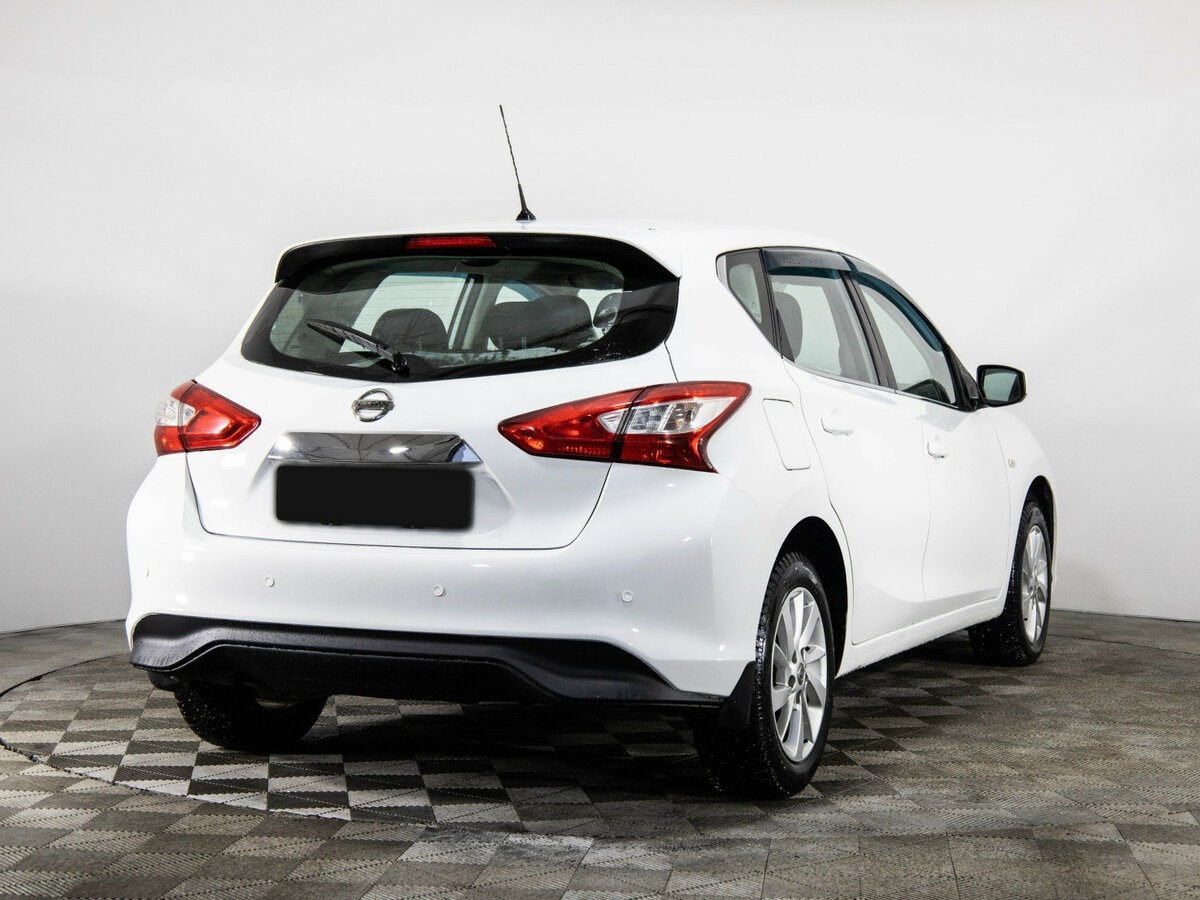 Купить Nissan Tiida II, 2015, 122 139 км, фото №4